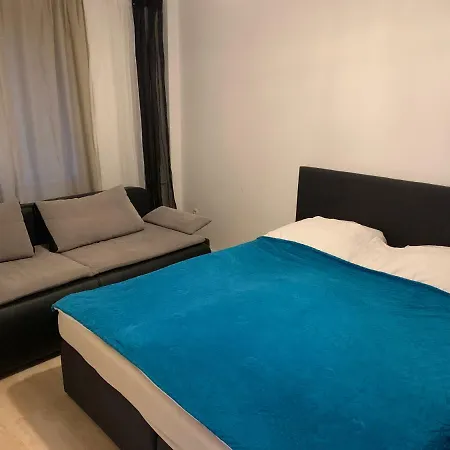 Altstadt Apartment *